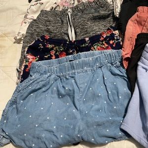 10 pair girls shorts size small